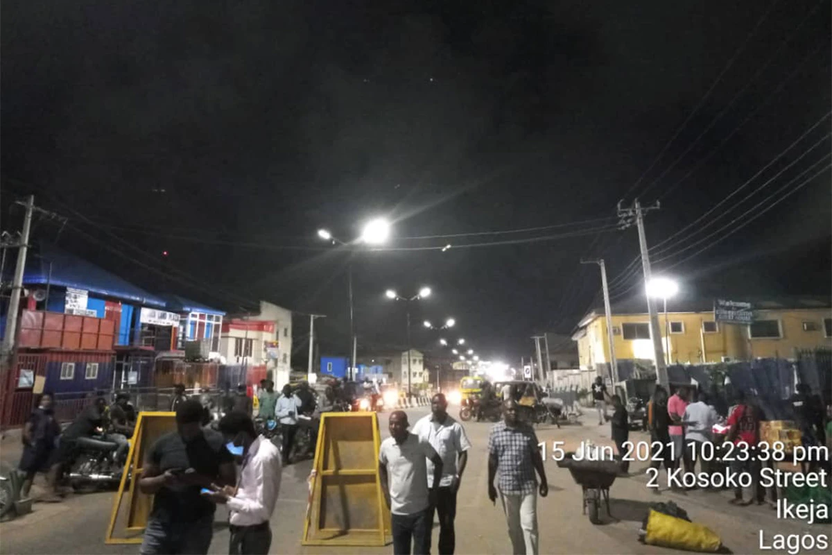 Integrated Solar LED Street Light